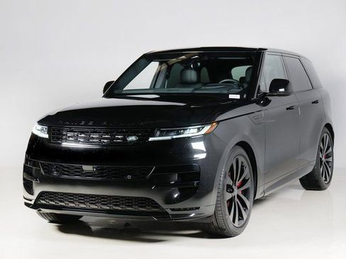 Used 2025 Land Rover Range Rover Sport Dynamic SE image 1