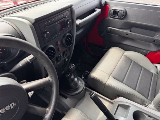 Used 2009 Jeep Wrangler X AWD/4WD image 11