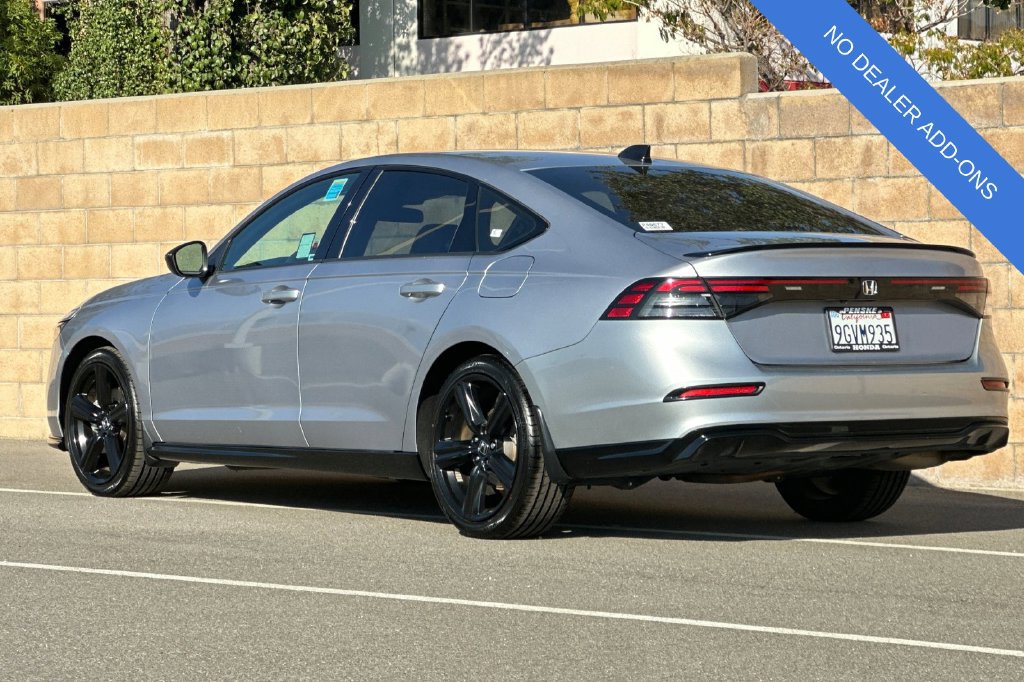 Used 2023 Honda Accord Sport image 6