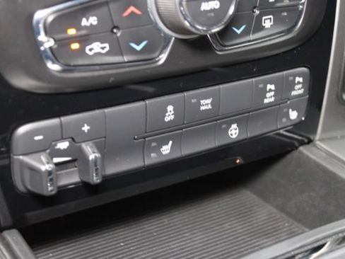 Used 2015 RAM 1500 Sport w/ Convenience Group AWD/4WD image 20