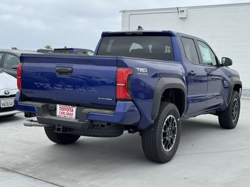 New 2025 Toyota Tacoma TRD Off-Road image 13