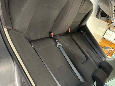 Used 2010 Ford Fusion Hybrid FWD image 22