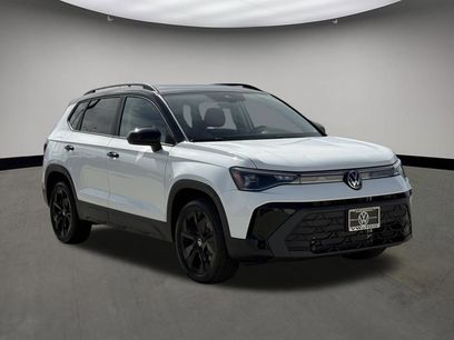 New 2026 Volkswagen Taos SE