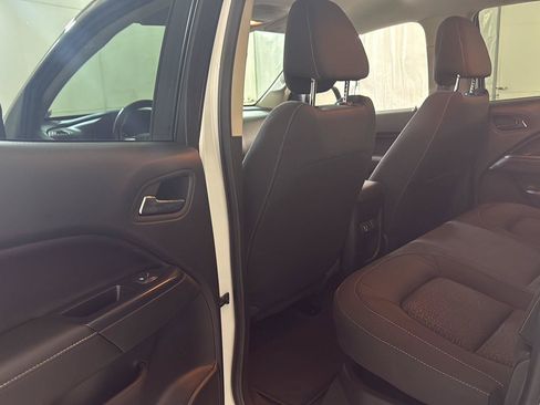 Used 2022 GMC Canyon Elevation w/ Trailering Package AWD/4WD image 9