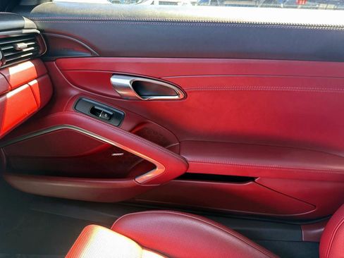 Used 2017 Porsche 911 Carrera 4S AWD/4WD image 25