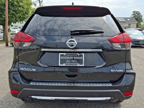 Certified 2020 Nissan Rogue SV AWD/4WD image 5