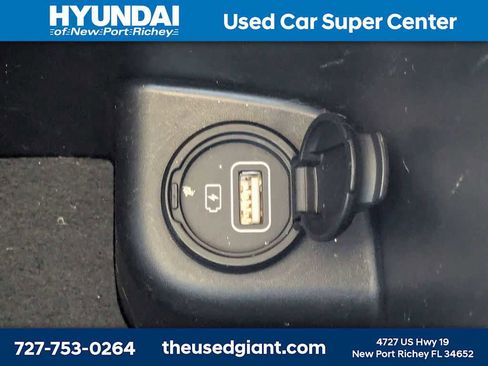 Used 2020 Kia Telluride EX image 36