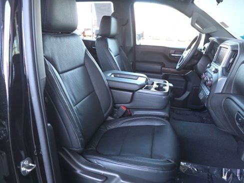 Used 2022 Chevrolet Silverado 1500 RST w/ LPO, Dark Essentials Package image 11