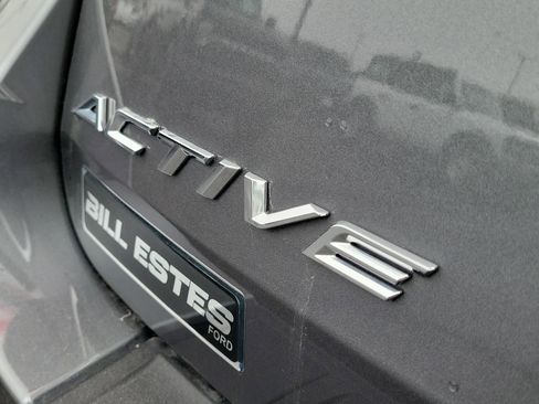 Used 2025 Ford Explorer Active image 6