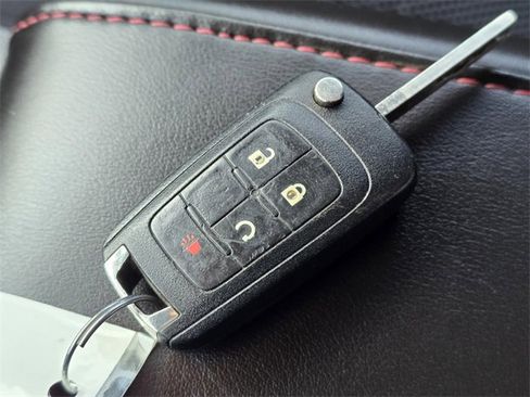 Used 2015 GMC Terrain SLE w/ Convenience Package image 8