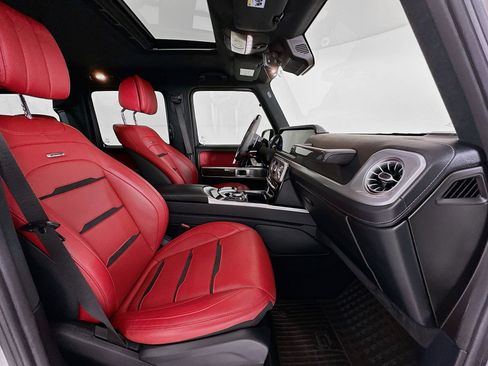 Certified 2022 Mercedes-Benz G 63 AMG 4MATIC image 31