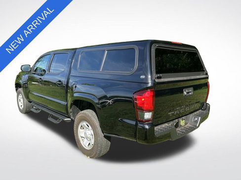 Used 2023 Toyota Tacoma SR w/ SR Convenience Package RWD image 5