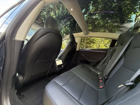 Used 2024 Tesla Model 3 Long Range AWD/4WD image 22