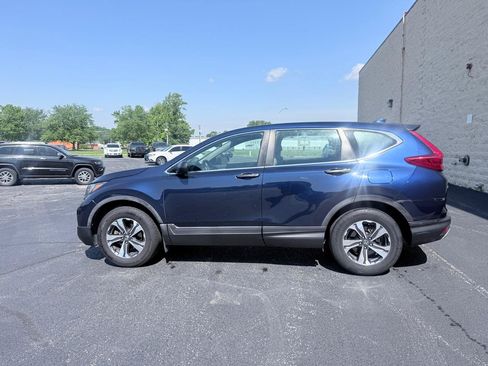 Used 2017 Honda CR-V LX image 2