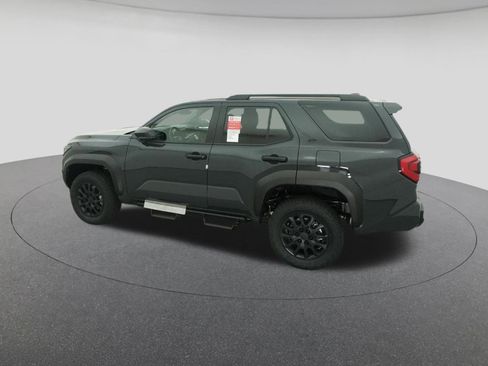 New 2026 Toyota 4Runner SR5 image 4