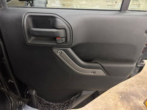 Used 2015 Jeep Wrangler Unlimited Sport w/ Quick Order Package 24S image 18