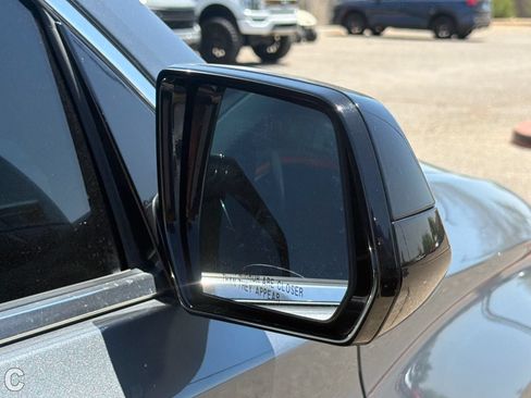 Used 2018 Chevrolet Traverse LS FWD image 22