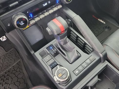 Used 2025 Toyota Tacoma TRD Pro AWD/4WD image 29