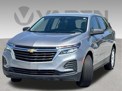 Used 2024 Chevrolet Equinox LS w/ LS Convenience Package