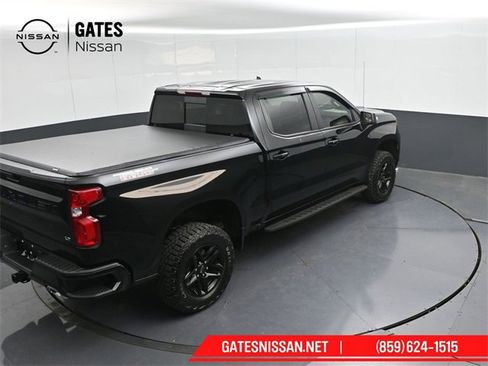Used 2024 Chevrolet Silverado 1500 LT Trail Boss w/ Convenience Package II image 41