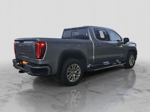 Used 2025 GMC Sierra 1500 Denali image 5