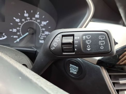 Used 2022 Ford Escape SE AWD/4WD image 19