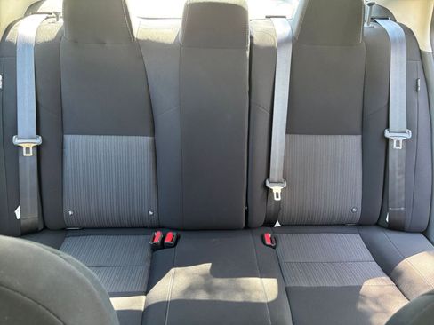 Used 2025 Nissan Sentra SV image 33