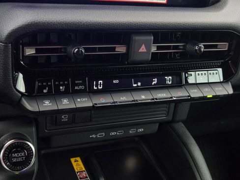 Certified 2026 Toyota Land Cruiser w/ Premium Package AWD/4WD image 19