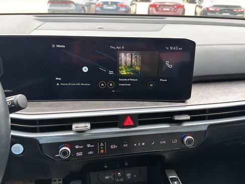 Used 2024 Kia Sorento SX Prestige w/ Sage Leather Package image 26