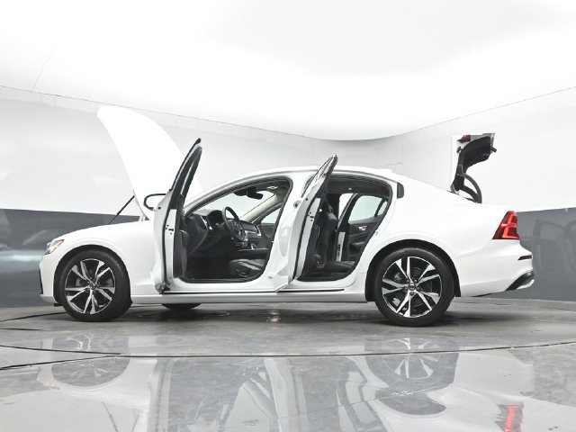 Used 2023 Volvo S60 B5 Core w/ Climate Package AWD/4WD image 44