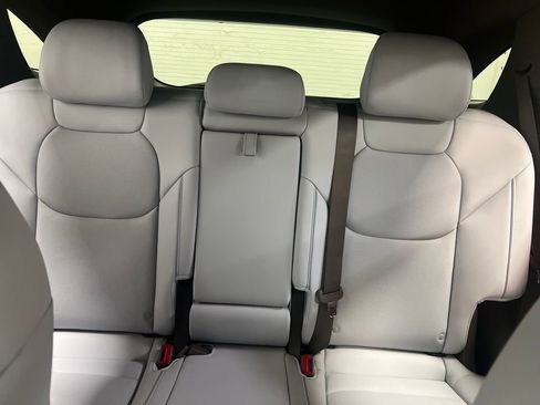 New 2026 Genesis GV70 2.5T Advanced AWD/4WD image 26