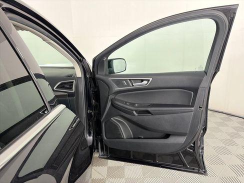 Used 2024 Ford Edge SEL AWD/4WD image 30