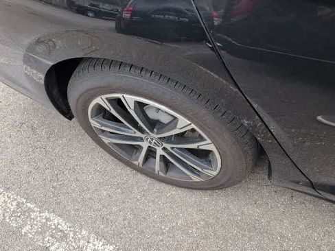 Used 2023 Volkswagen Jetta Sport image 8