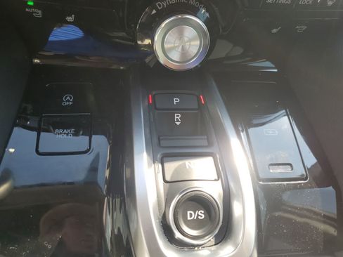 Used 2025 Acura MDX SH-AWD image 16