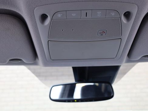 Used 2021 Nissan Leaf SV w/ SV Technology Package image 36