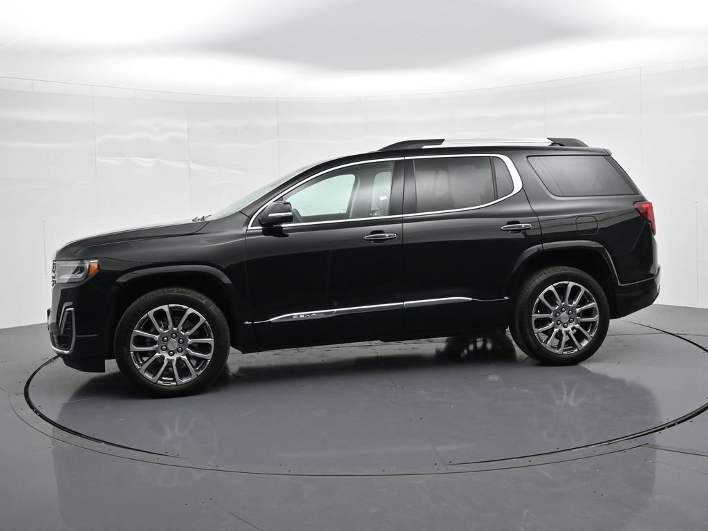 Used 2023 GMC Acadia Denali w/ Denali Ultimate Package AWD/4WD image 9