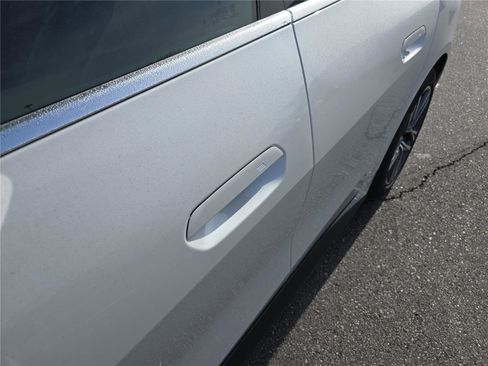 New 2026 BMW 430i xDrive w/ Premium Package image 12