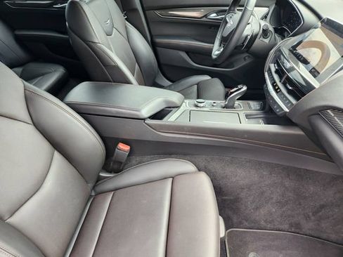 Used 2022 Cadillac CT5 V w/ Premium Package AWD/4WD image 22