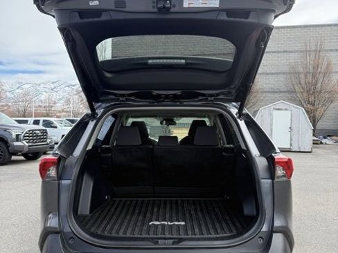 Certified 2023 Toyota RAV4 XLE w/ Convenience Package image 10