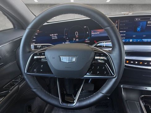 Certified 2024 Cadillac Lyriq Luxury RWD image 21