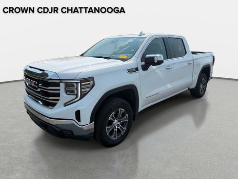 Used 2026 GMC Sierra 1500 SLT AWD/4WD image 1