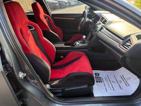 Used 2017 Honda Civic Type R image 12