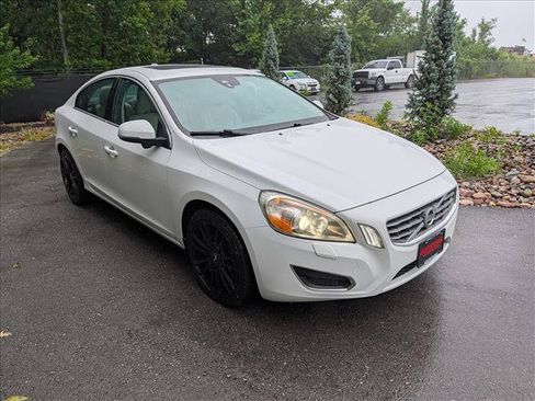 Used 2012 Volvo S60 T6 AWD/4WD image 7
