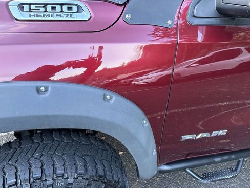 Used 2019 RAM 1500 Laramie image 11