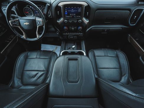 Used 2022 Chevrolet Silverado 1500 High Country w/ Safety Package II AWD/4WD image 40