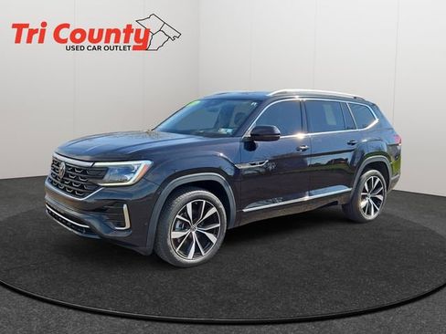 Used 2024 Volkswagen Atlas SEL Premium R-Line image 3