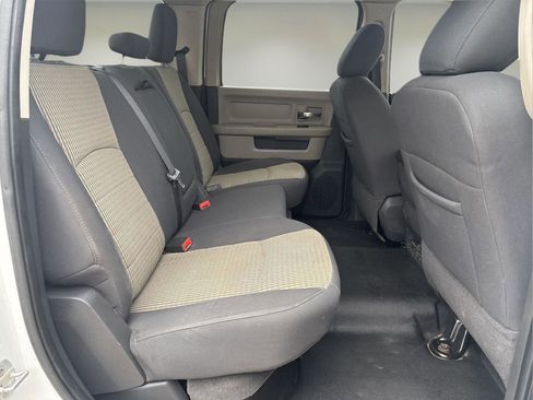 Used 2011 RAM 5500 SLT image 51