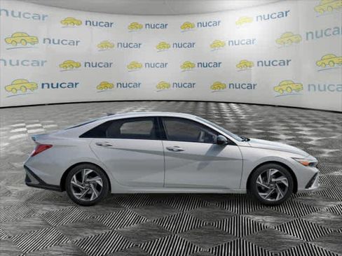 New 2026 Hyundai Elantra SEL Sport Premium image 7