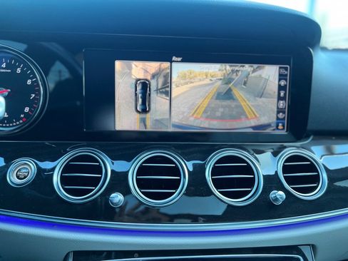 Used 2019 Mercedes-Benz E 300 image 16