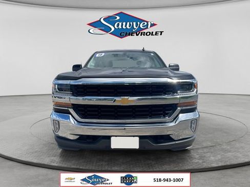 Used 2018 Chevrolet Silverado 1500 LT w/ All Star Edition AWD/4WD image 8